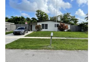 5751 Sw 38th Ct Davie, FL 33314 - MLS#A11981762