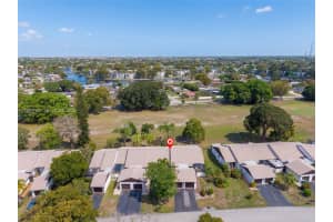 9315 Wedgewood Dr , Tamarac, FL 33321 - MLS#A11981767