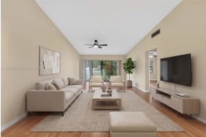 9315 Wedgewood Dr , Tamarac, FL 33321 - MLS#A11981767