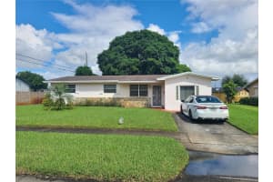 2271 Nw 188th Ter, Miami Gardens