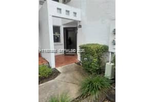 4631 Nw 97th Ct 6 Doral, FL 33178 - MLS#A11981806