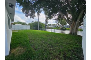 11450 NW 32nd Pl, Sunrise, FL 33323, - MLS#A11981812