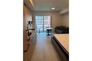 121 Ne 5th St 912a Miami, FL 33132 - MLS#A11981848