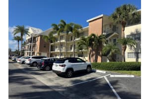 450 Paradise Isle Blvd 209 Hallandale Beach, FL 33009 - MLS#A11981861