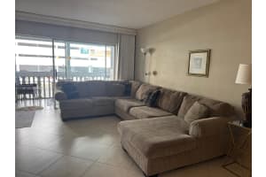 450 Paradise Isle Blvd 209 Hallandale Beach, FL 33009 - MLS#A11981861