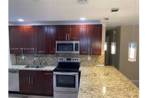 2421 Sw 6th St Fort Lauderdale, FL 33312 - MLS#A11981869