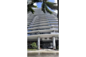 488 Ne 18th St 1000 Miami, FL 33132 - MLS#A11981874