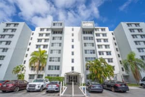 9001 SW 77th Ave APT C805, Miami, FL 33156, - MLS#A11981943