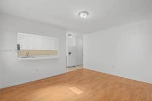 60 NW 79th St APT 1, Miami, FL 33150, - MLS#A11981944