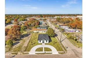 803 20th N St Fort Pierce, FL 34950 - MLS#A11981949