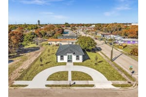 803 20th N St Fort Pierce, FL 34950 - MLS#A11981949