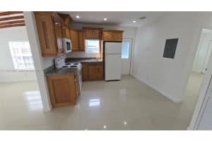 6761 Sw 13th Ter 1 Miami, FL 33144 - MLS#A11981985