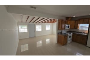 6761 Sw 13th Ter 1 Miami, FL 33144 - MLS#A11981985