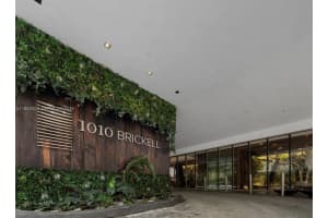 MLS# A11982003, Miami, Florida 33131