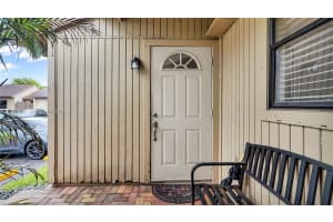 2056 Sw 81st Way Davie, FL 33324 - MLS#A11982005