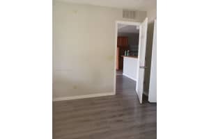 9905 Westwood Dr 23 Tamarac, FL 33321 - MLS#A11982009