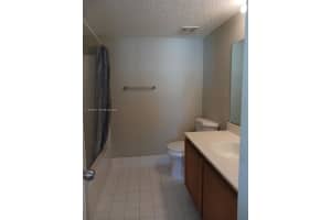 9905 Westwood Dr 23 Tamarac, FL 33321 - MLS#A11982009