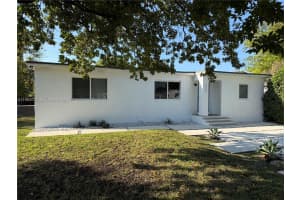 930 Nw 145th Ter Miami, FL 33168 - MLS#A11982031