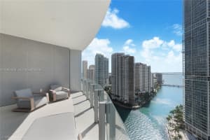 300 Biscayne Boulevard Way 2307w Miami, FL 33131 - MLS#A11982046