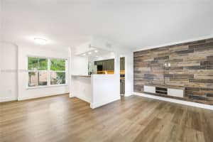 235 Antilla Ave 7 Coral Gables, FL 33134 - MLS#A11982053