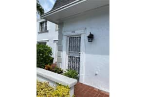 802 26th Ave , Hallandale Beach, FL 33009 - MLS#A11982054