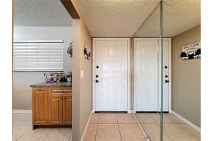 17000 Nw 67th Ave 423 Hialeah, FL 33015 - MLS#A11982072