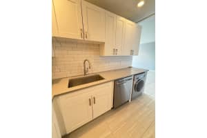 2261 Ne 67th St 1823 Fort Lauderdale, FL 33308 - MLS#A11982090