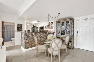 215 Sw 42nd Ave 704 Miami, FL 33134 - MLS#A11982094