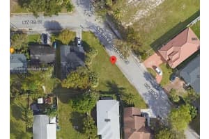 8 Nw 8th Ct Fort Lauderdale, FL 33311 - MLS#A11982111