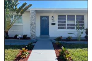 320 Sw 7th Ct. Hallandale Beach, FL 33009 - MLS#A11982126