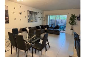 4744 Nw 114th Ave 101 Doral, FL 33178 - MLS#A11982147