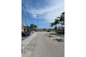 411 3rd Ave , Hallandale Beach, FL 33009 - MLS#A11982151