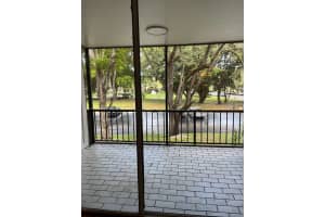 3660 Inverrary Dr 2i Lauderhill, FL 33319 - MLS#A11982154