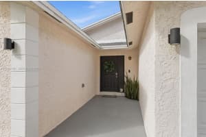 2425 Raleigh St Hollywood, FL 33020 - MLS#A11982160