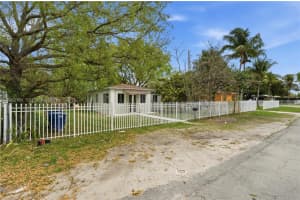513 NW 99th St, Miami, FL 33150, Sold 06/10/26