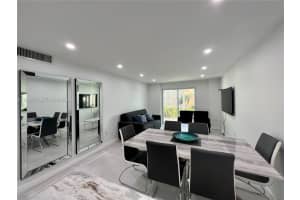 8595 Sunrise Lakes Blvd 207 Sunrise, FL 33322 - MLS#A11982177