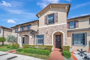 11295 W 34th Way Hialeah Gardens, FL 33018 - MLS#A11982188