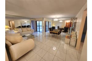 8827 Sw 123rd Ct 408 Miami, FL 33186 - MLS#A11982202