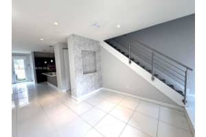 6458 Nw 103rd Psge Doral, FL 33178 - MLS#A11982227