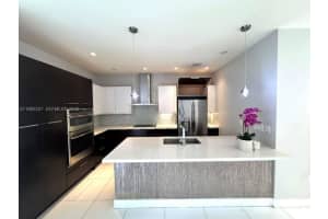 6458 Nw 103rd Psge Doral, FL 33178 - MLS#A11982227