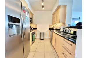 335 S Biscayne Blvd 2702 Miami, FL 33131 - MLS#A11982233