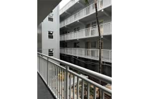 215 Se 3rd Ave 101a Hallandale Beach, FL 33009 - MLS#A11982246