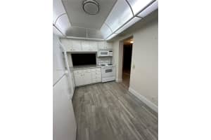 215 Se 3rd Ave 101a Hallandale Beach, FL 33009 - MLS#A11982246