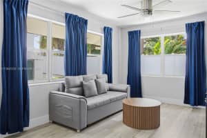 1301 Ne 16th Ter 9 Fort Lauderdale, FL 33304 - MLS#A11982253