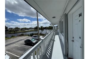 100 203rd Ter , Miami Gardens, FL 33179 - MLS#A11982269