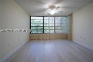 1713 Whitehall Dr 302 Davie, FL 33324 - MLS#A11982270