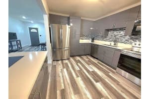 521 E Evanston Cir Fort Lauderdale, FL 33312 - MLS#A11982276