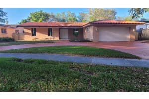 6895 Loch Ness Dr N/a Miami Lakes, FL 33014 - MLS#A11982297