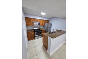 1241 46th Ave , Pompano Beach, FL 33069 - MLS#A11982318