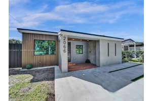2066 Ne 174th St . North Miami Beach, FL 33162 - MLS#A11982321